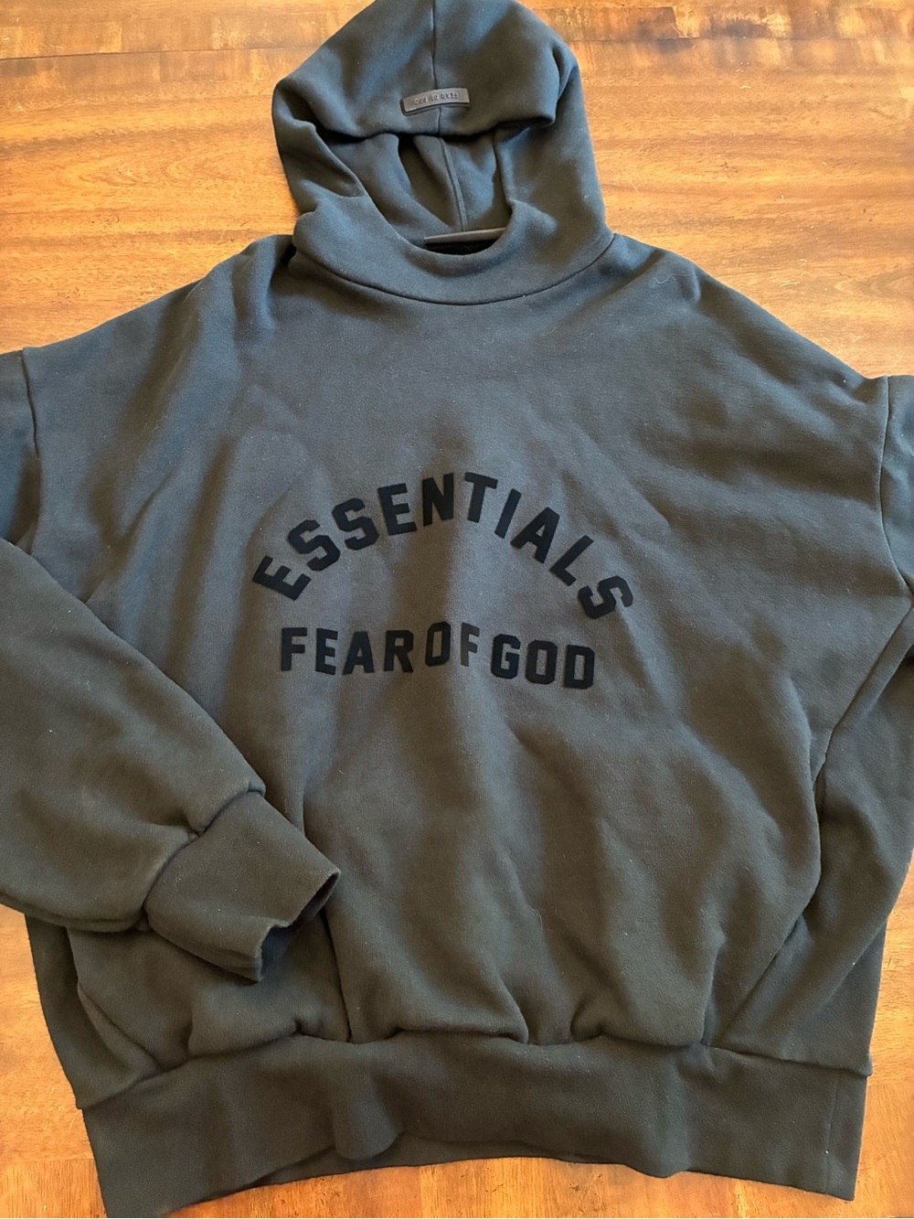 Fear Of God Essentials Hoodie Men’s Medium Jet Black Sweatshirt